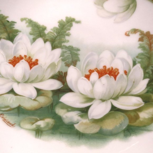 Vegetable Serving Bowl White Water Lilies 8.5 in Germany Signed Genicond - Picture 3 of 8